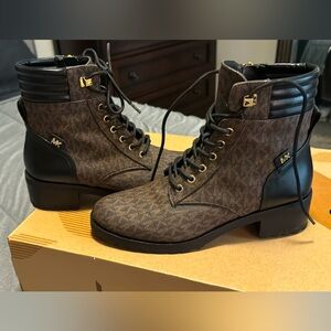 Michael kors boots size 8 super cute brown combat boots
